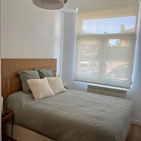 Apartamento Puerta De Burgos Vut09605 Exterior foto