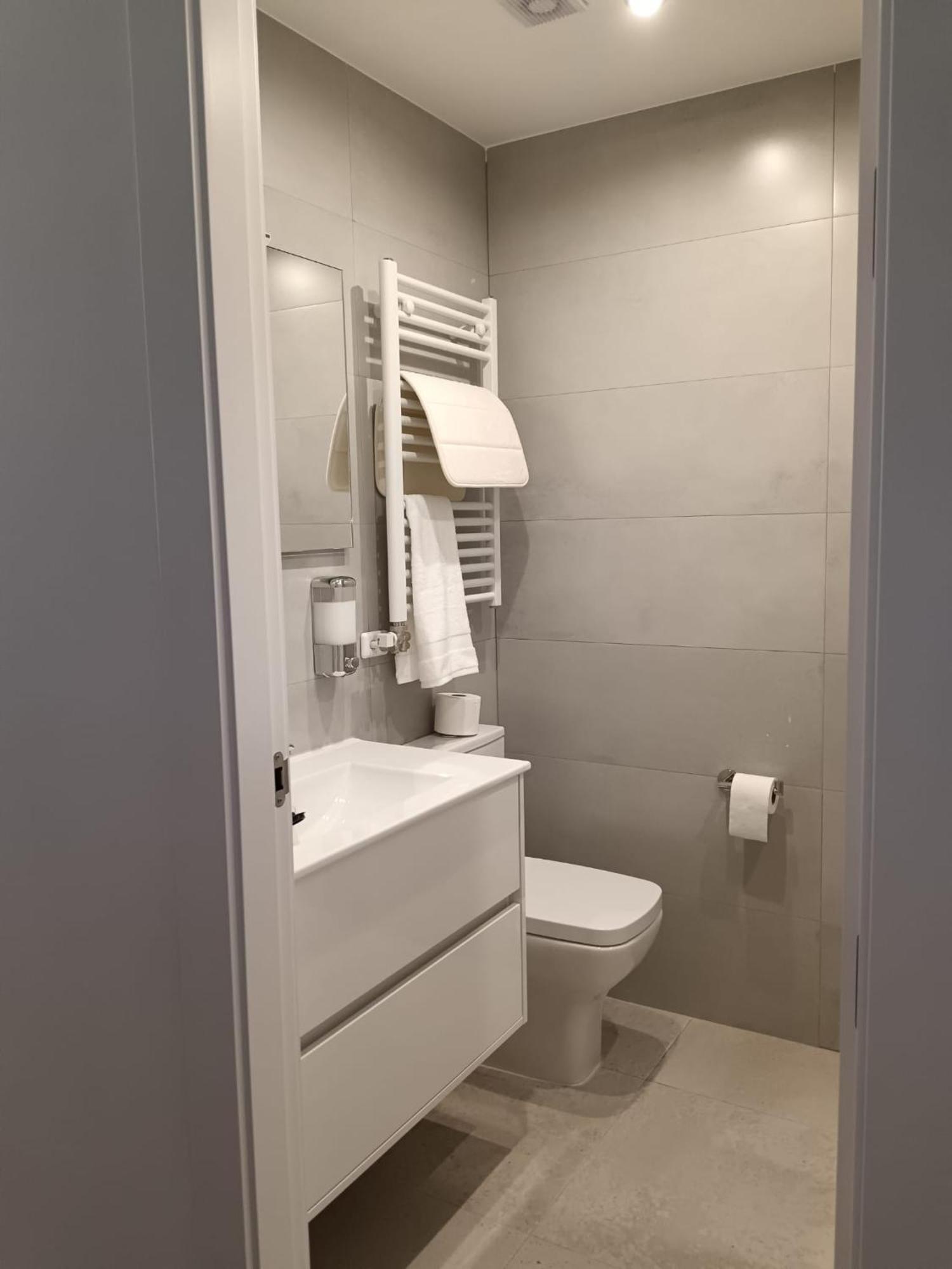 Apartamento Puerta De Burgos Vut09605 Exterior foto